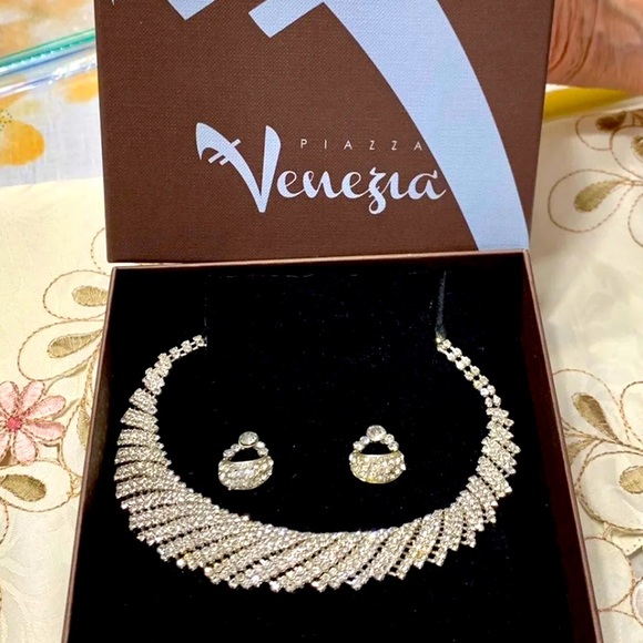 Jewelry - 🇮🇹 Venice Italy Diamond Necklace & Earring Set